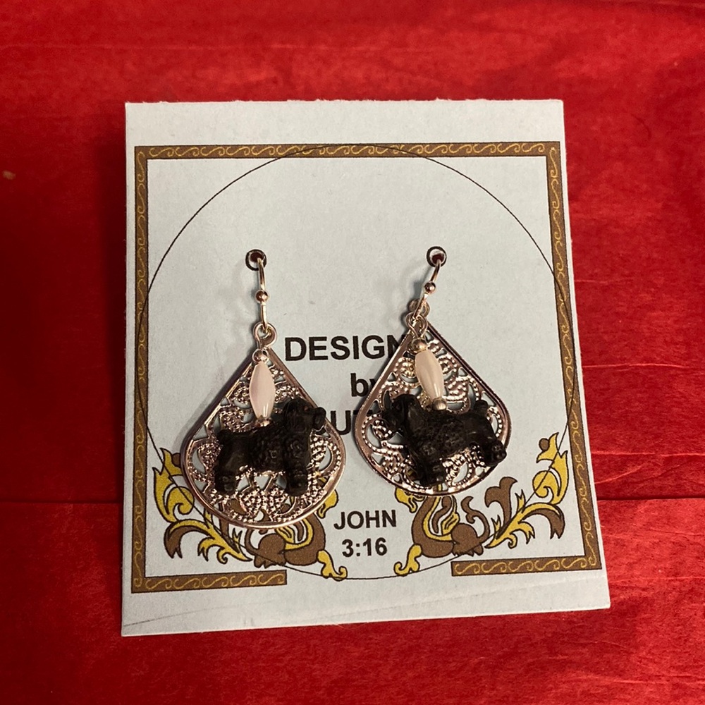 Costume Jewelry poodle earrings
